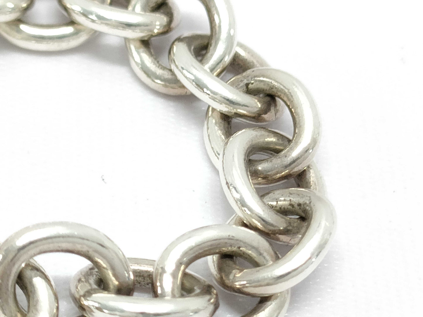 Tiffany & Co. Toggle Circle Bracelet Bracelet & Bangle