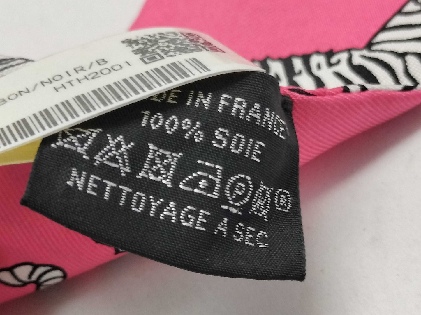 HERMES Twilly Zebra Pink Scarf