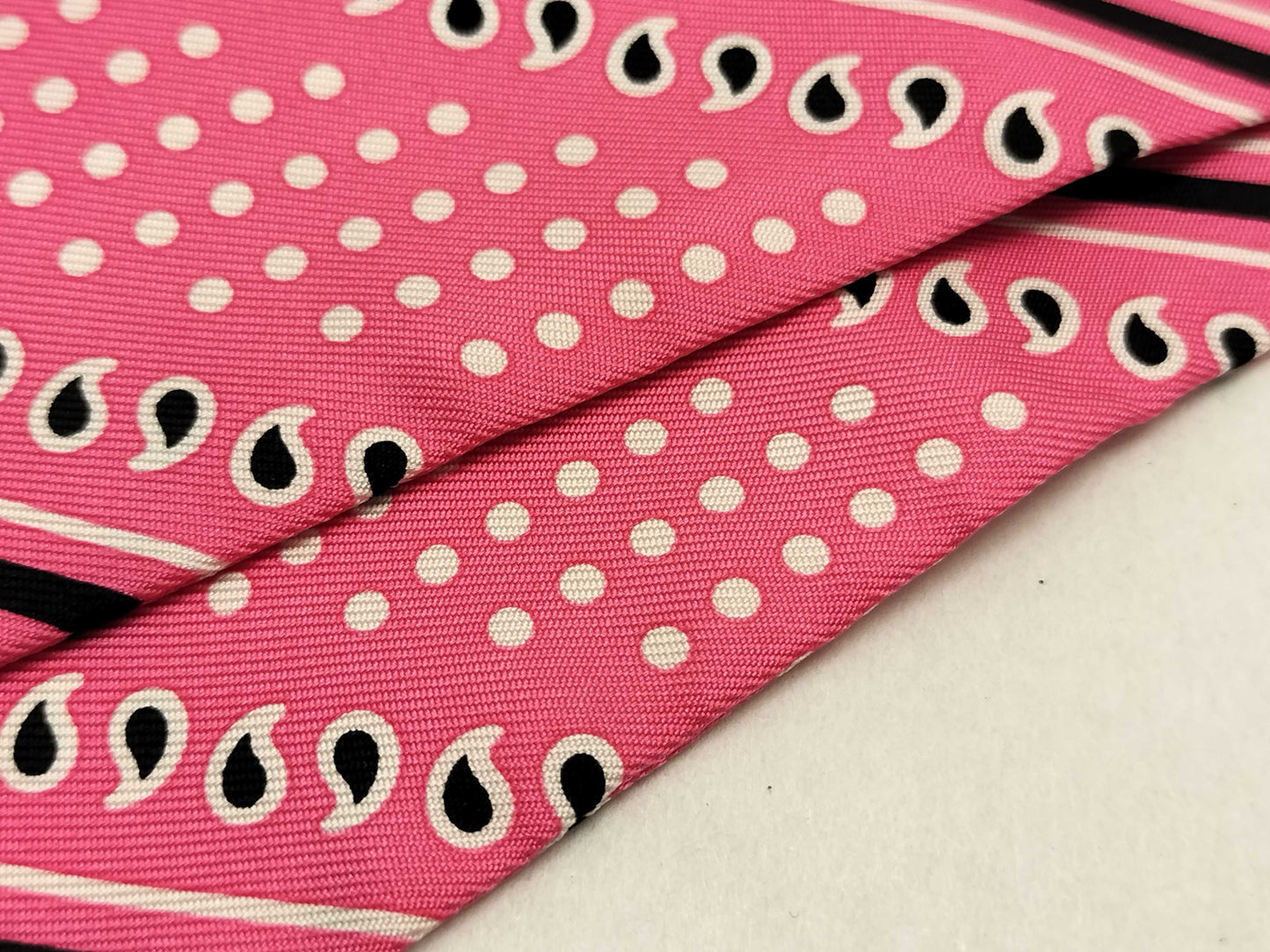 HERMES Twilly Zebra Pink Scarf