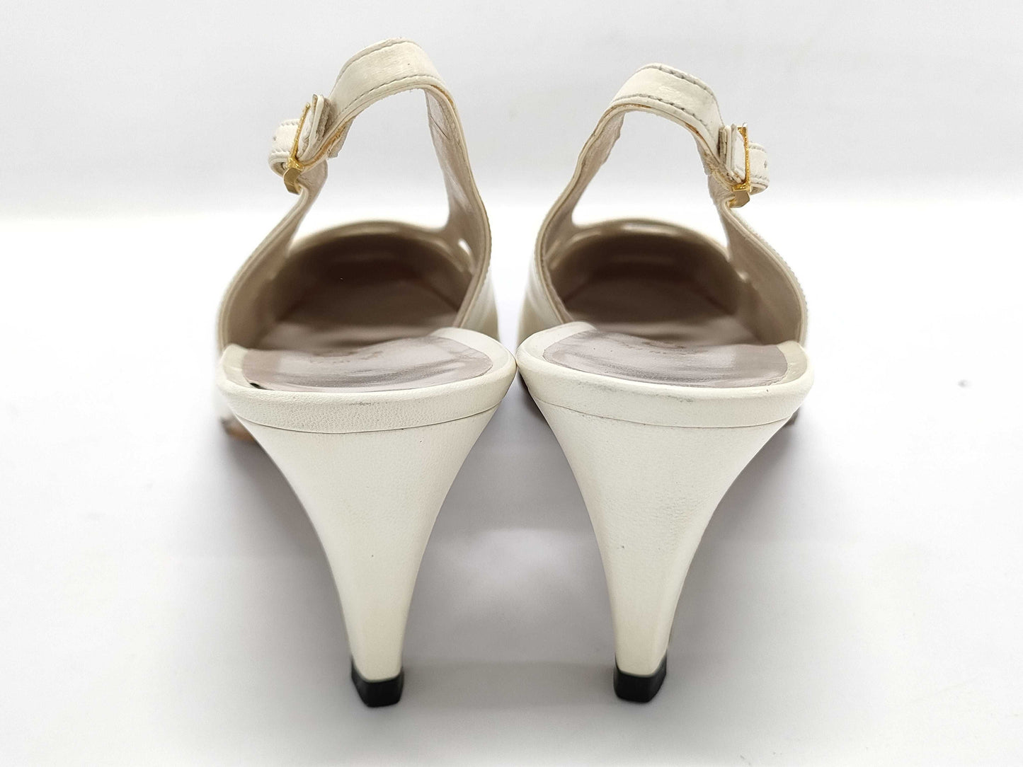 CHANEL pumps