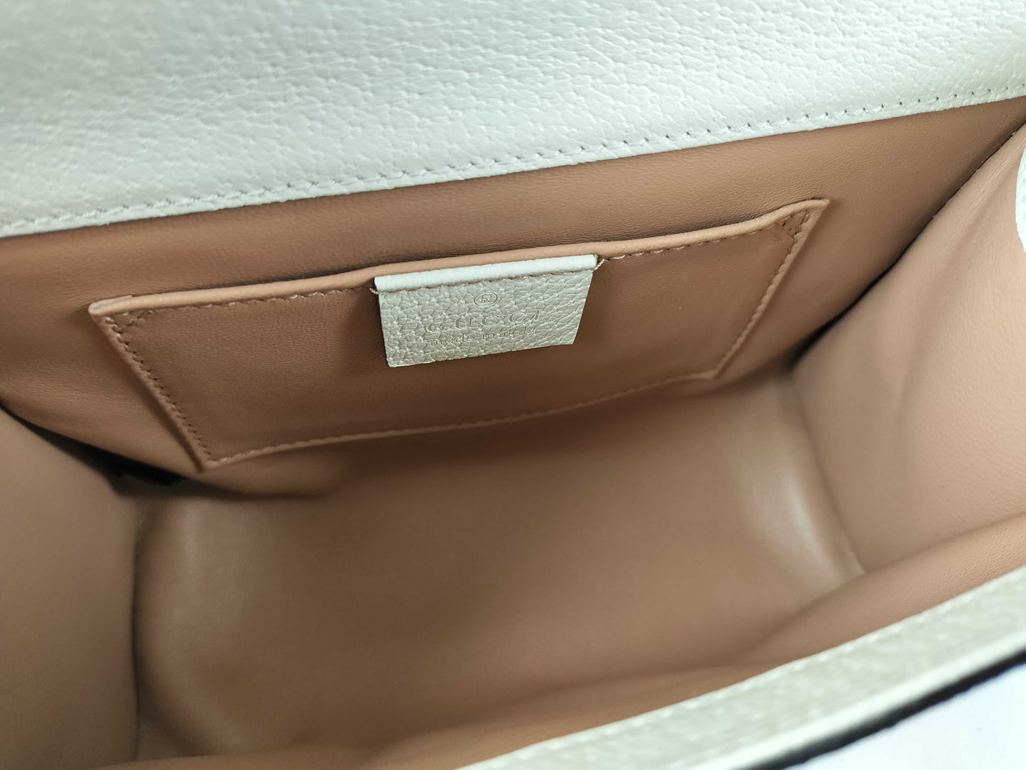 GUCCI GG Supreme Shoulder Bag