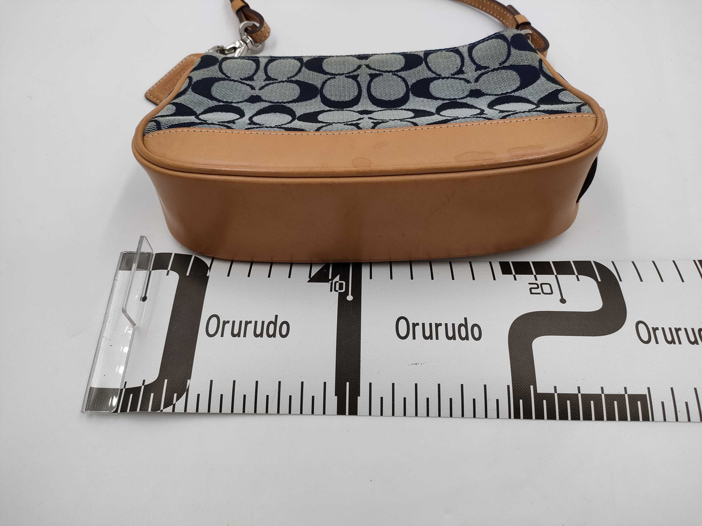 COACH Signature 6094 Handbag