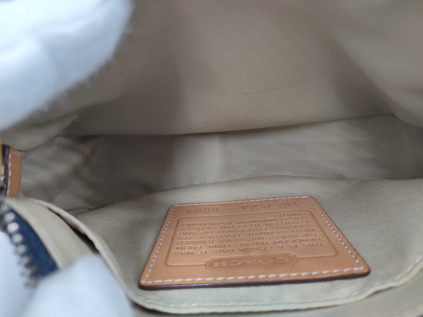 COACH Signature 6094 Handbag