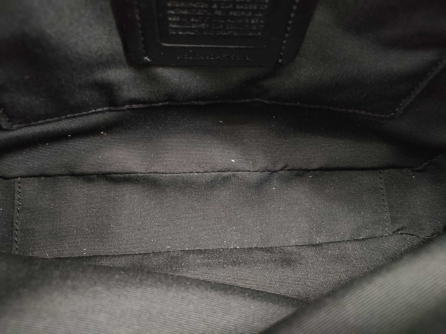COACH F75818 Double Zipper Shoulder Bag