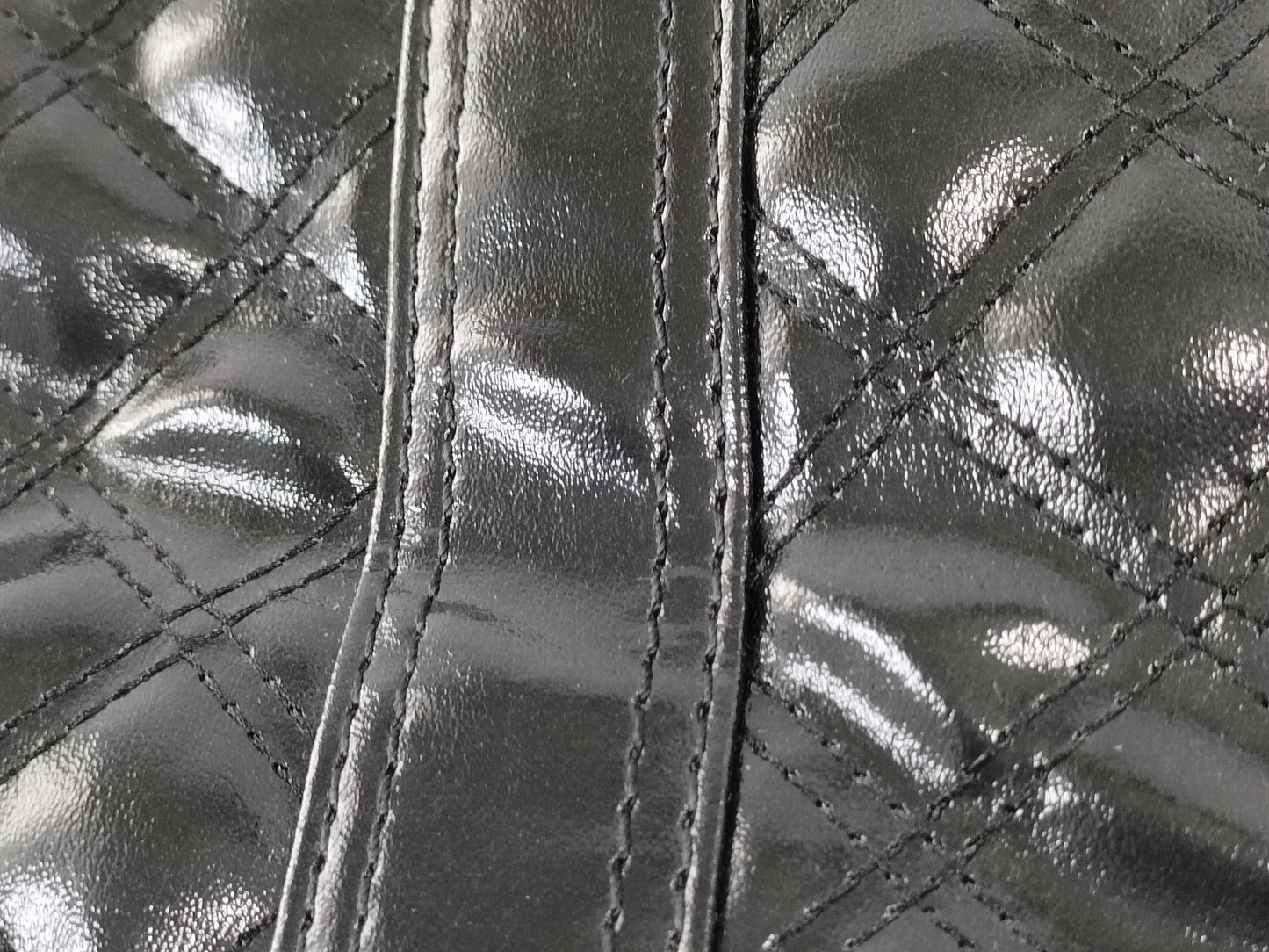 3 items including COACH, FURLA, and Marc Jacobs tote bags