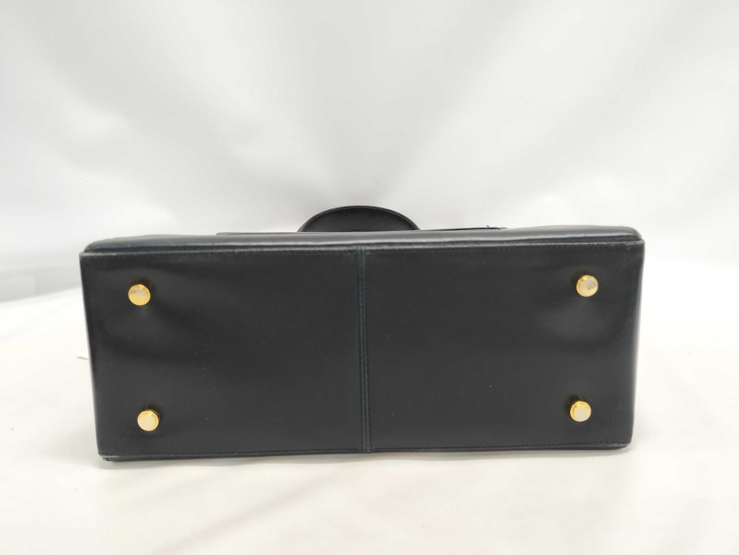 Salvatore Ferragamo Gancini 2-Way Handbag