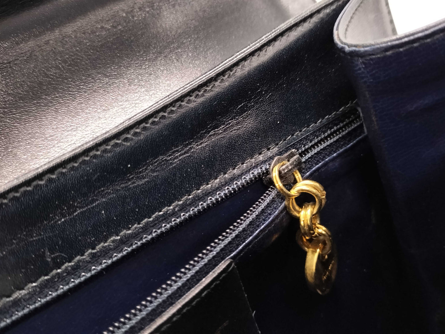 Salvatore Ferragamo Gancini 2-Way Handbag