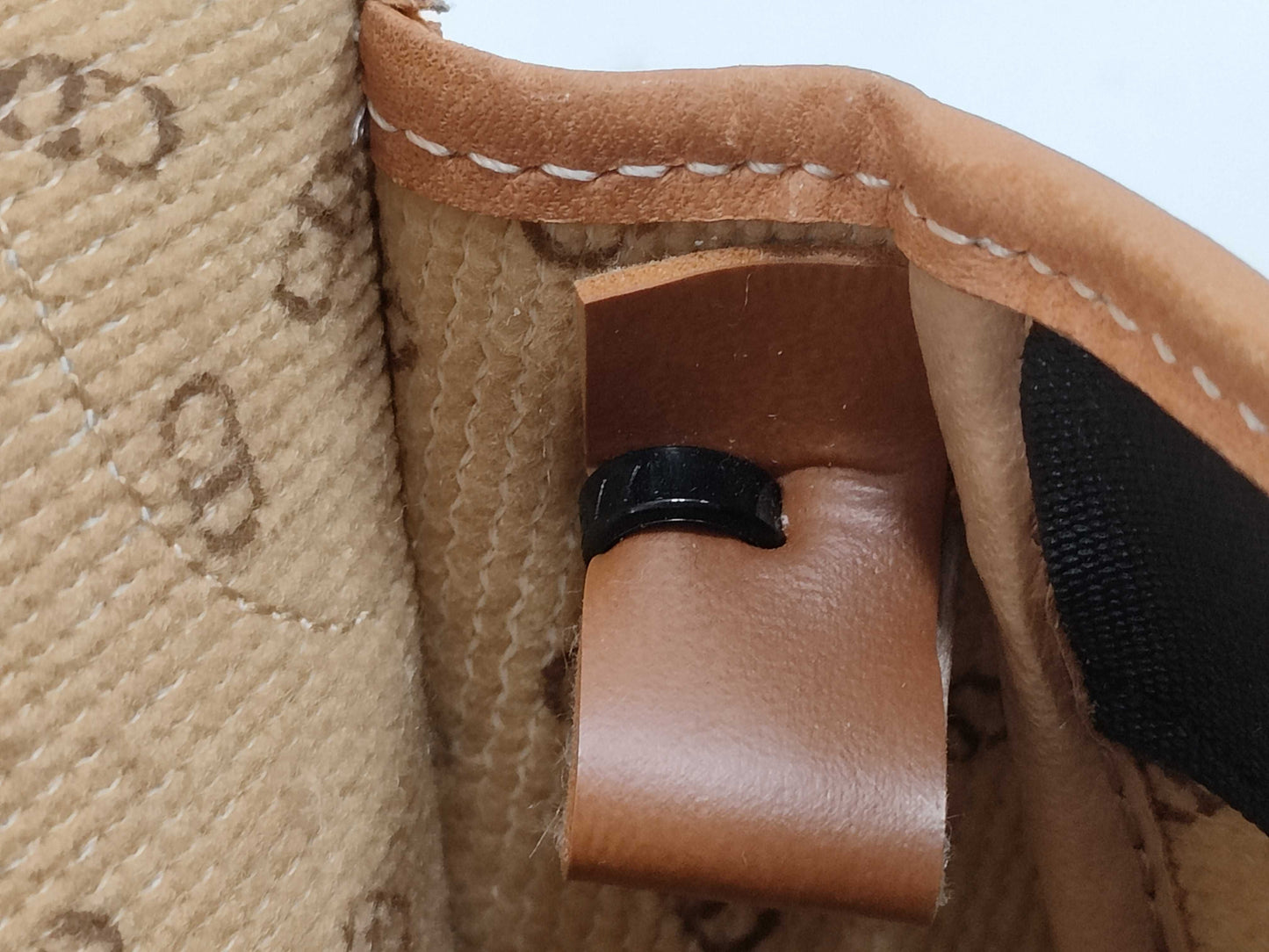 Dior CD logo shoulder bag