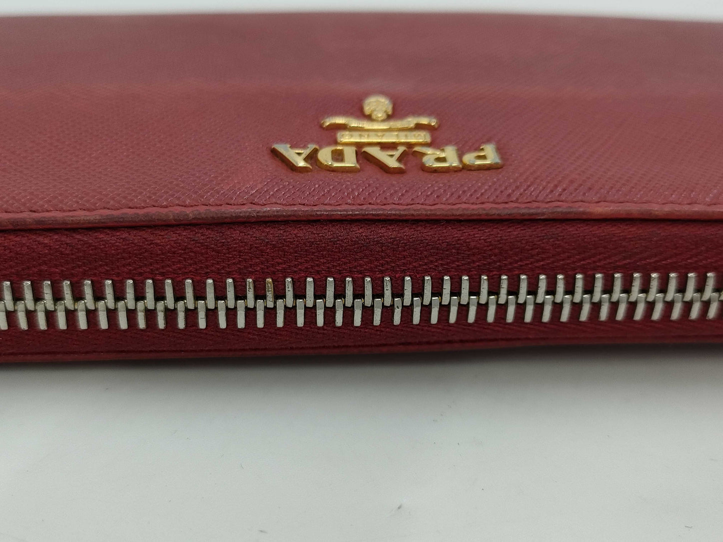 PRADA Saffiano Round Zip Long Wallet Red
