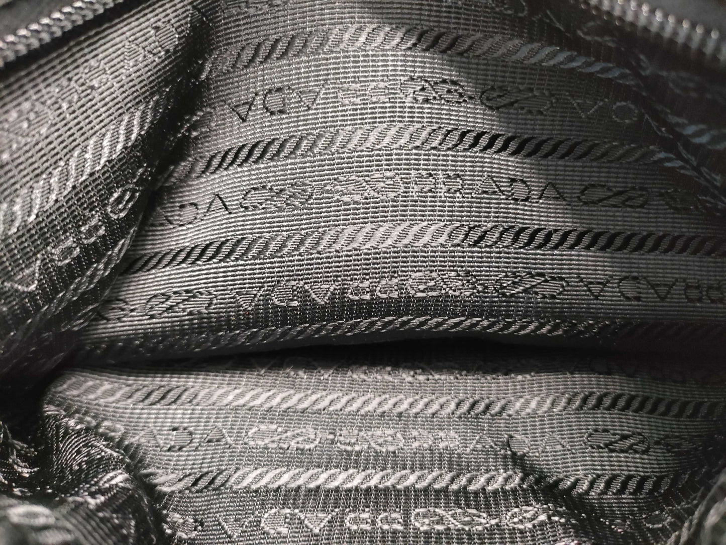 PRADA nylon one-shoulder shoulder bag
