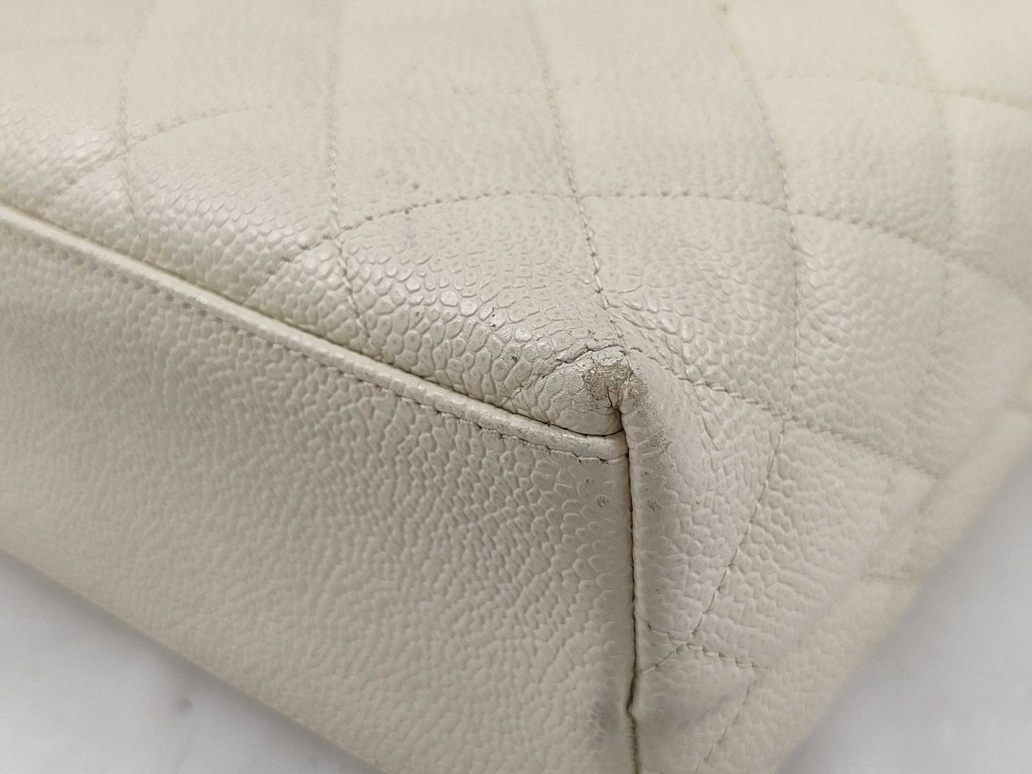 CHANEL Caviar Skin Turnlock Tote with G/Seal Shoulder Bag