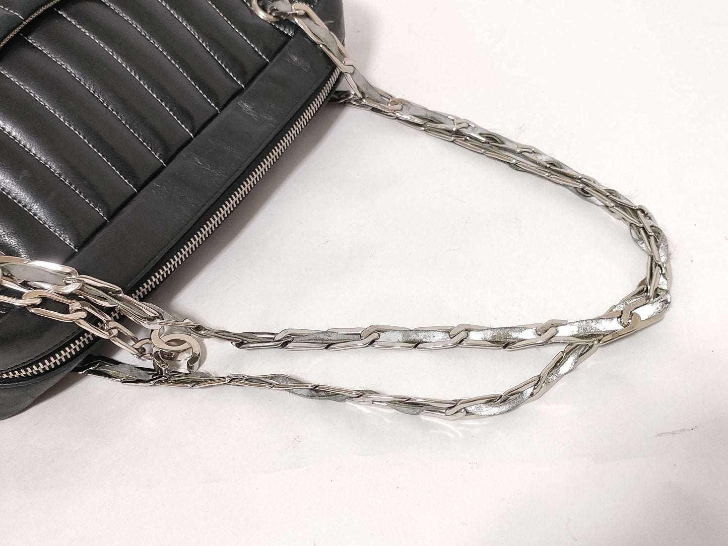 CHANEL Mademoiselle Chain Shoulder Bag