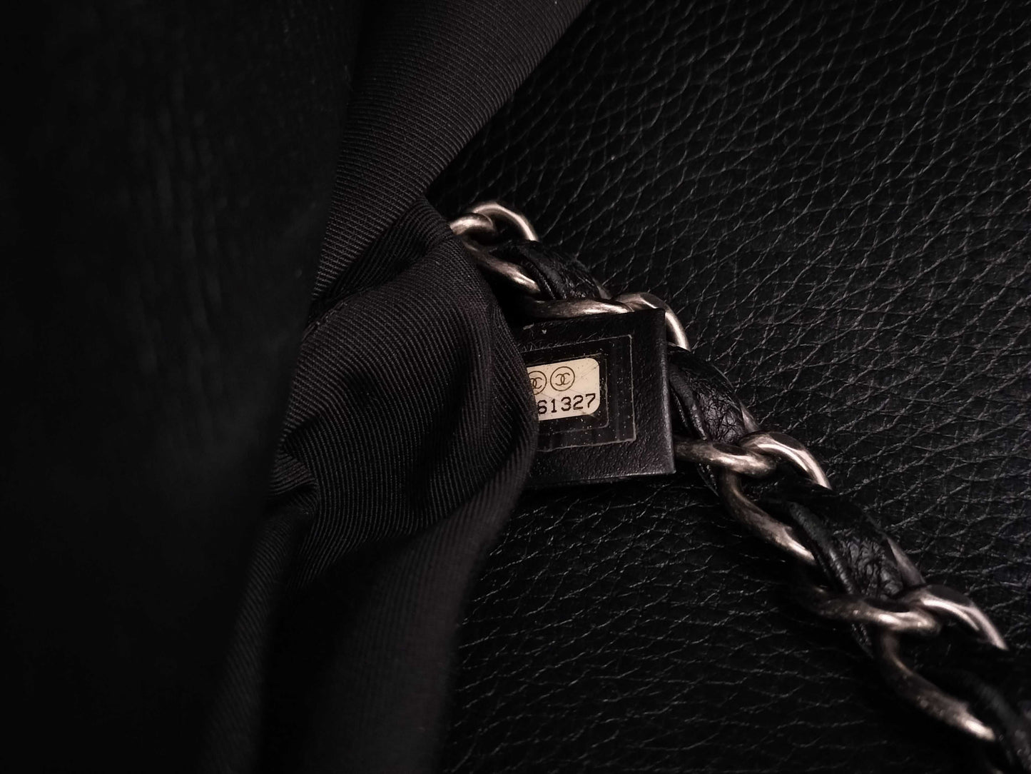 CHANEL 26261327 Calfskin Chain Tote 2-Way Tote Bag, No. 26