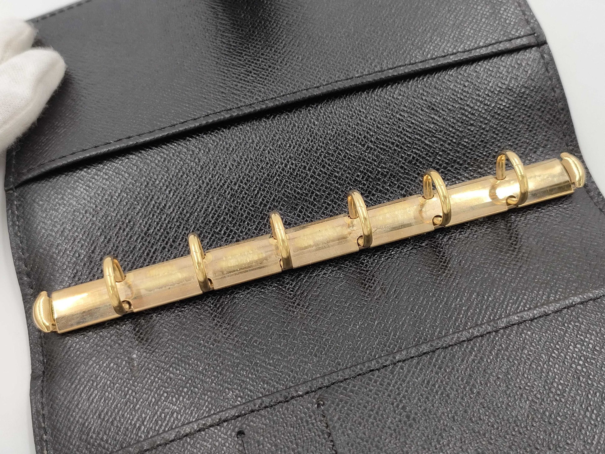 LOUIS VUITTON Epi Agenda Notebook Cover