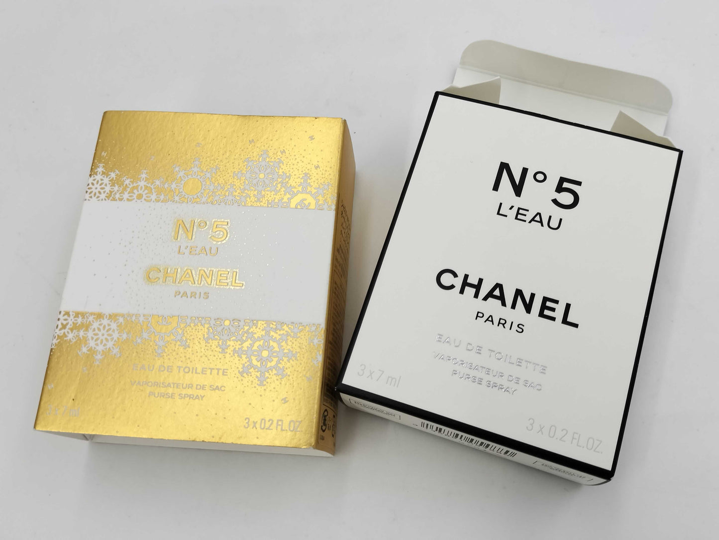 CHANEL No. 5 L'Eau de Toilette Purse Spray Perfume