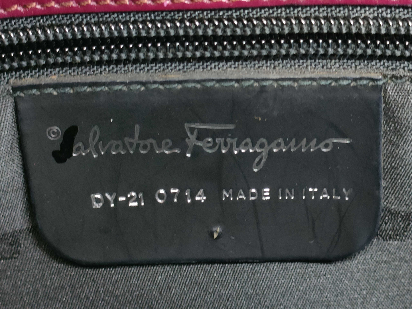 Salvatore Ferragamo Gancini one-shoulder shoulder bag