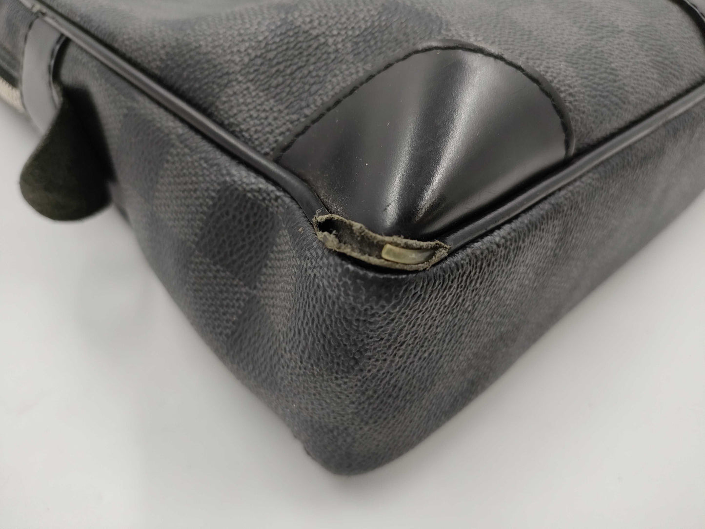 LOUIS VUITTON Damier Graphite Porto Document Voyage Zipper Junk Bag