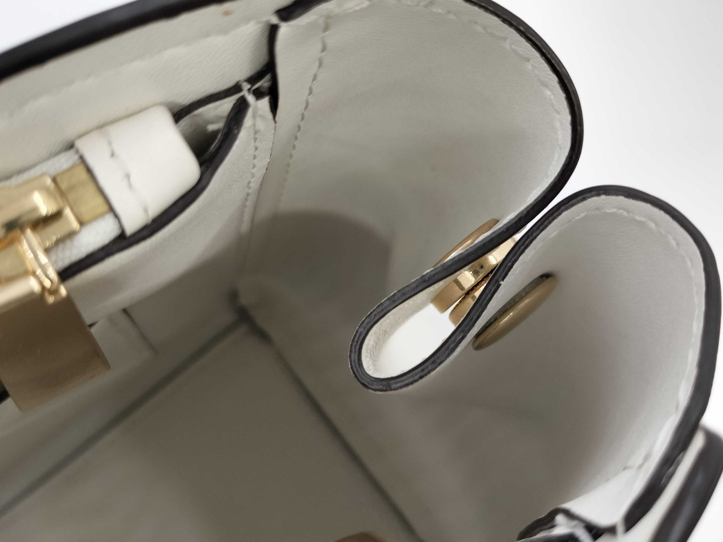 Michael Kors 2-Way Handbag Handbag