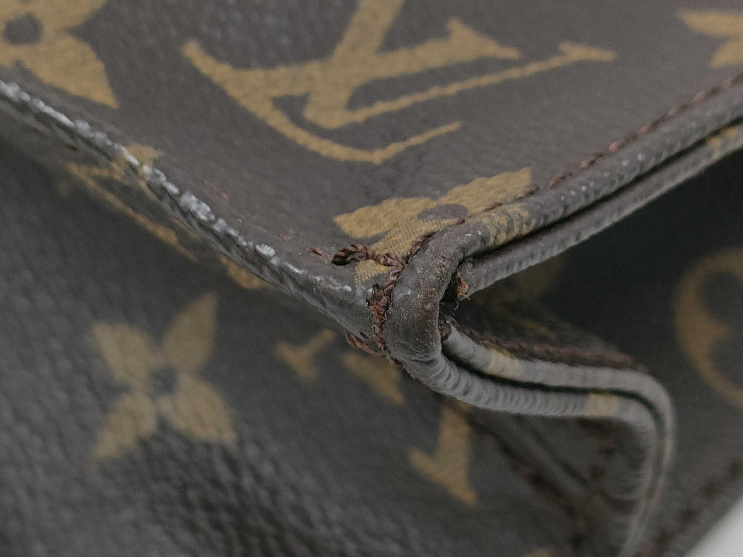 LOUIS VUITTON Monogram Sac Plat Tote Bag