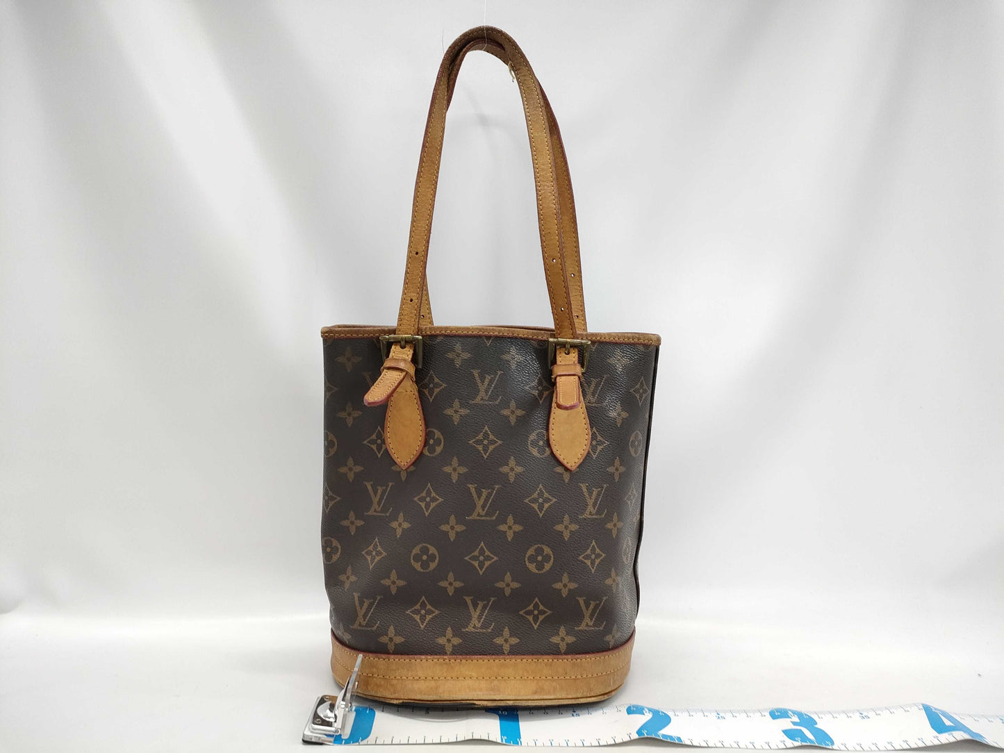 LOUIS VUITTON Monogram Bucket PM Tote Bag