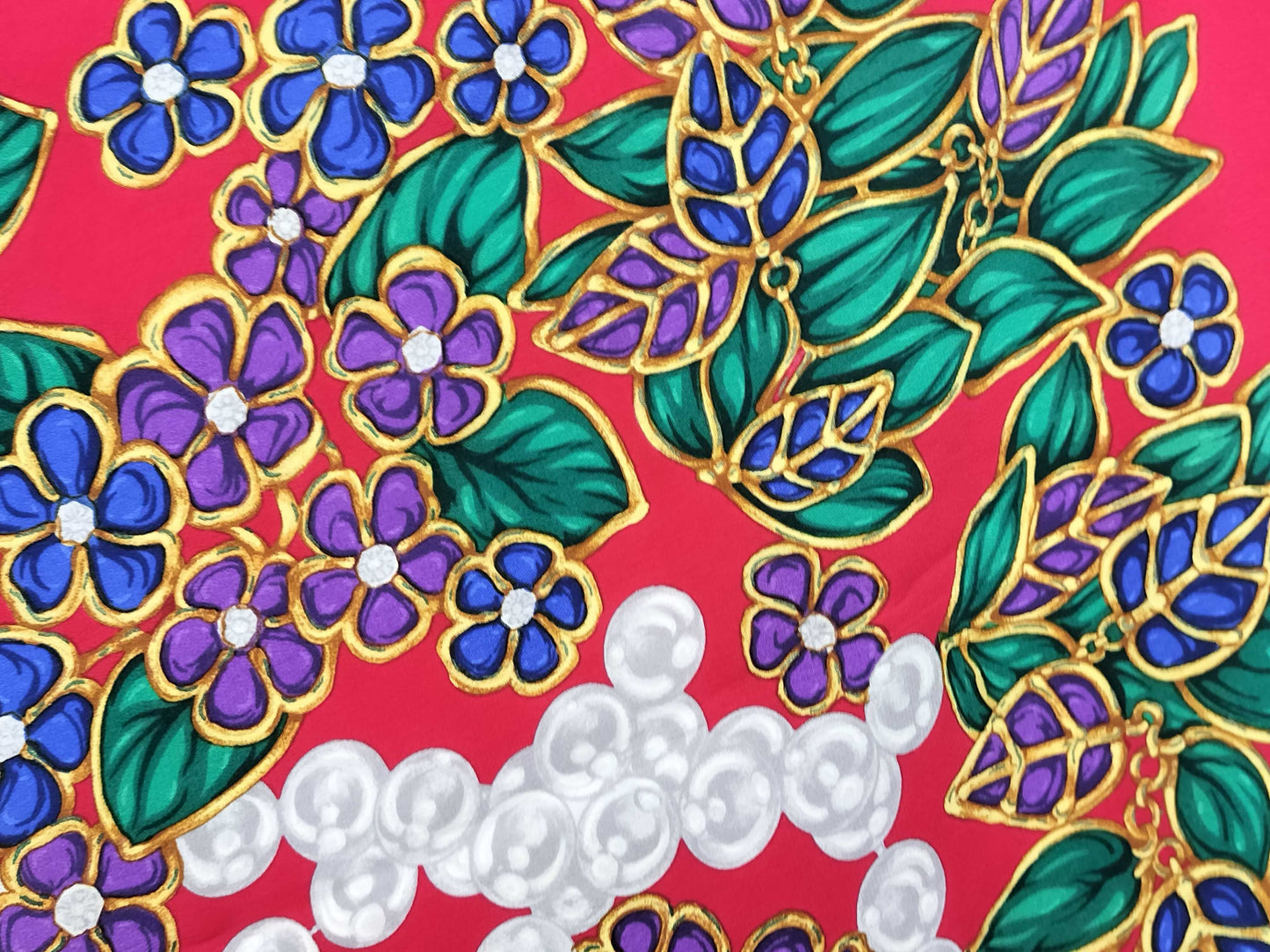 CHANEL floral motif red scarf