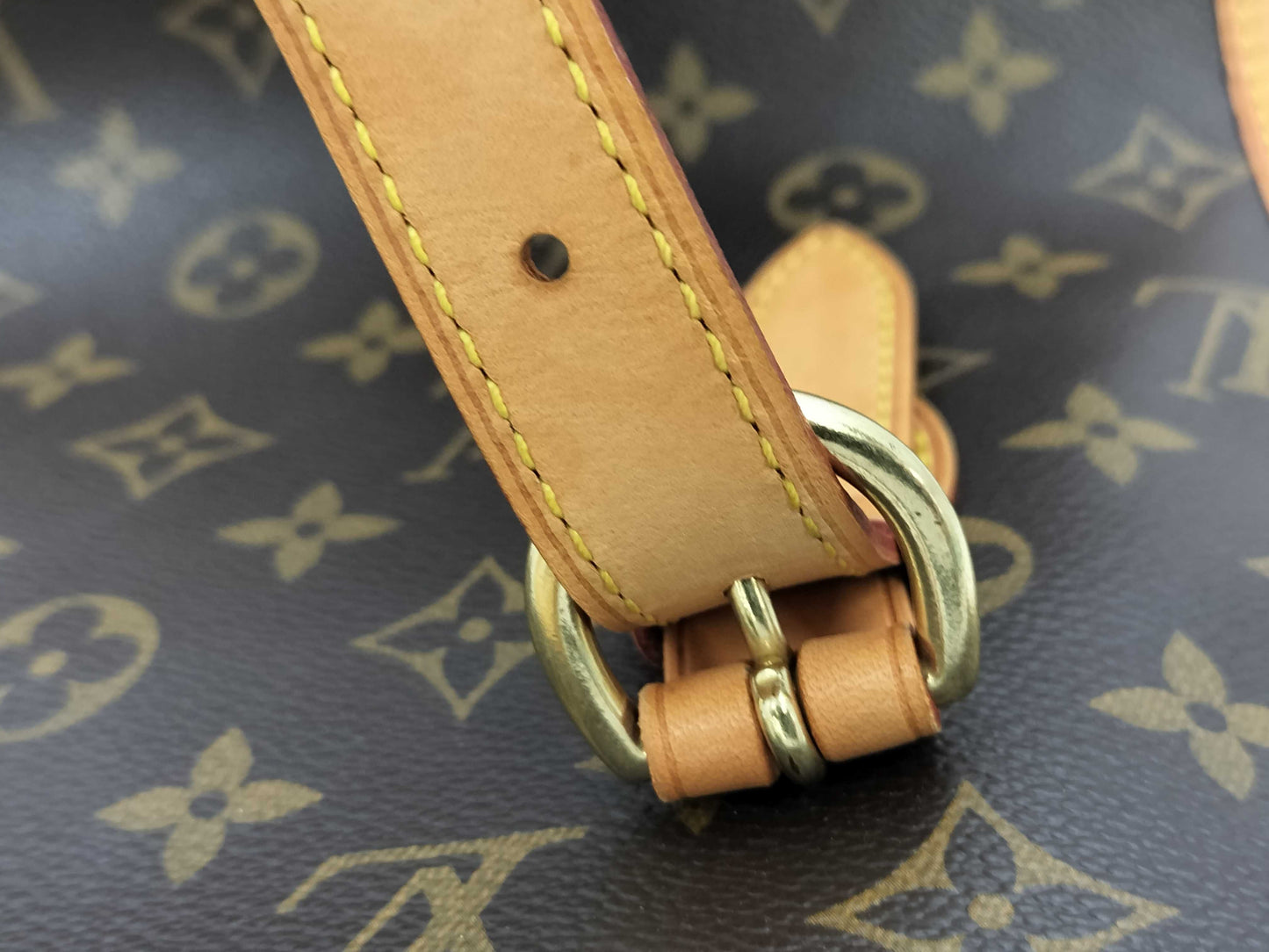 LOUIS VUITTON Monogram M40007 Popincourt Au Tote Bag