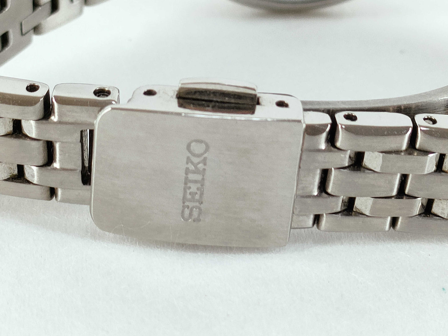 SEIKO 1B22-0AM0 Women's Watch Women's Watch