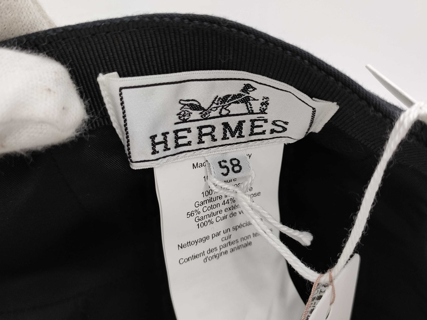 HERMES H Circle Logo Cap Other Accessories