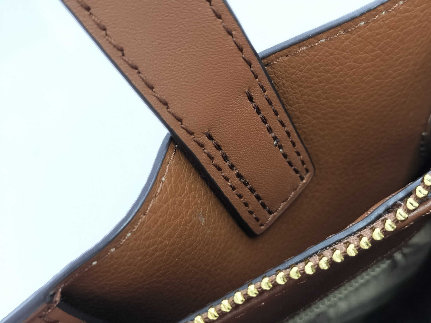 Michael Kors 2-Way Handbag