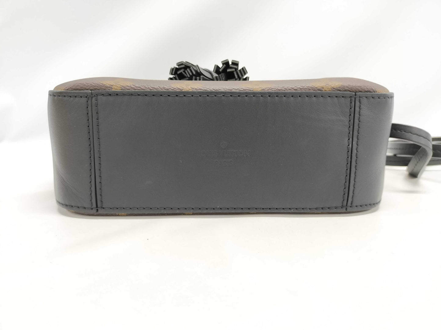 LOUIS VUITTON Monogram Saintonge Shoulder Bag