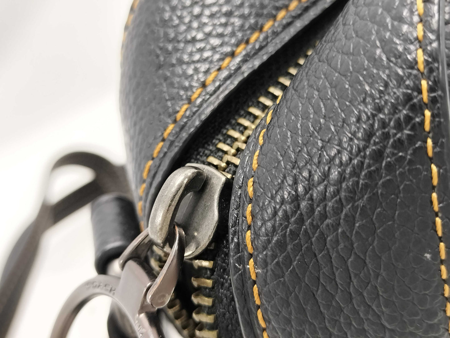 COACH Shoulder Bag Leather Black 28648 Shoulder Bag