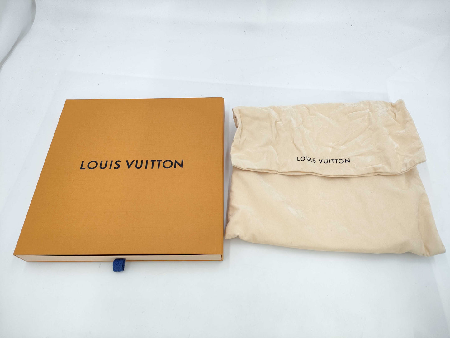 LOUIS VUITTON Logo Charm Belt Stainless Steel Belt