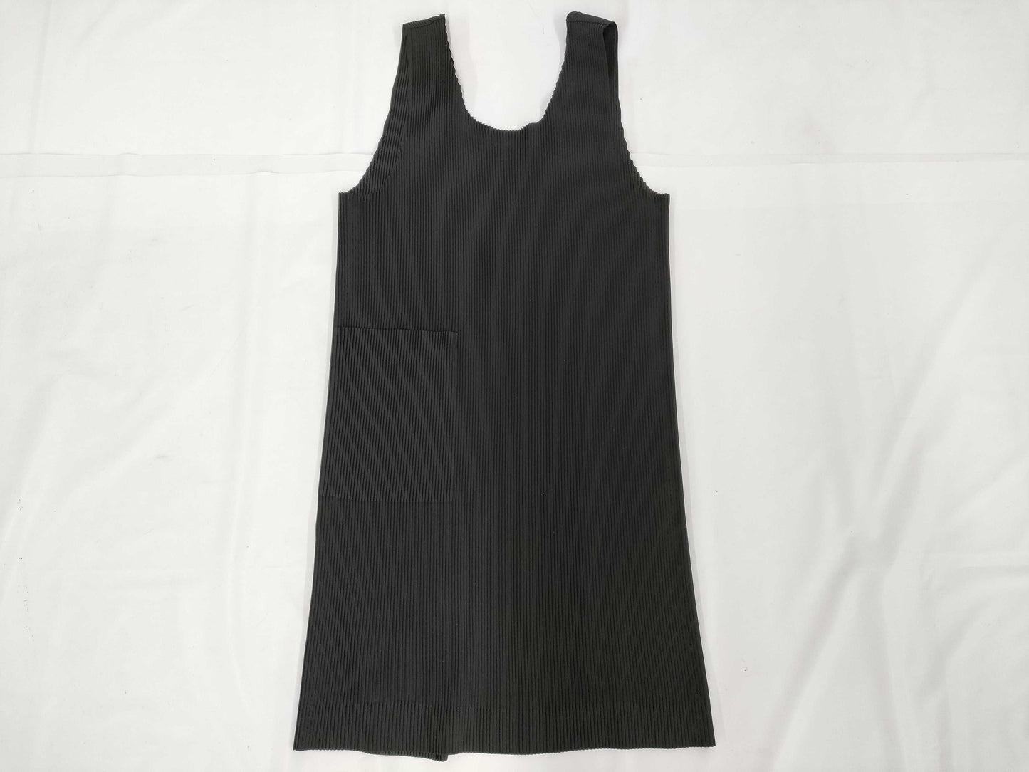 (10462_0177) ISSEY MIYAKE Apron Black Other Apparel