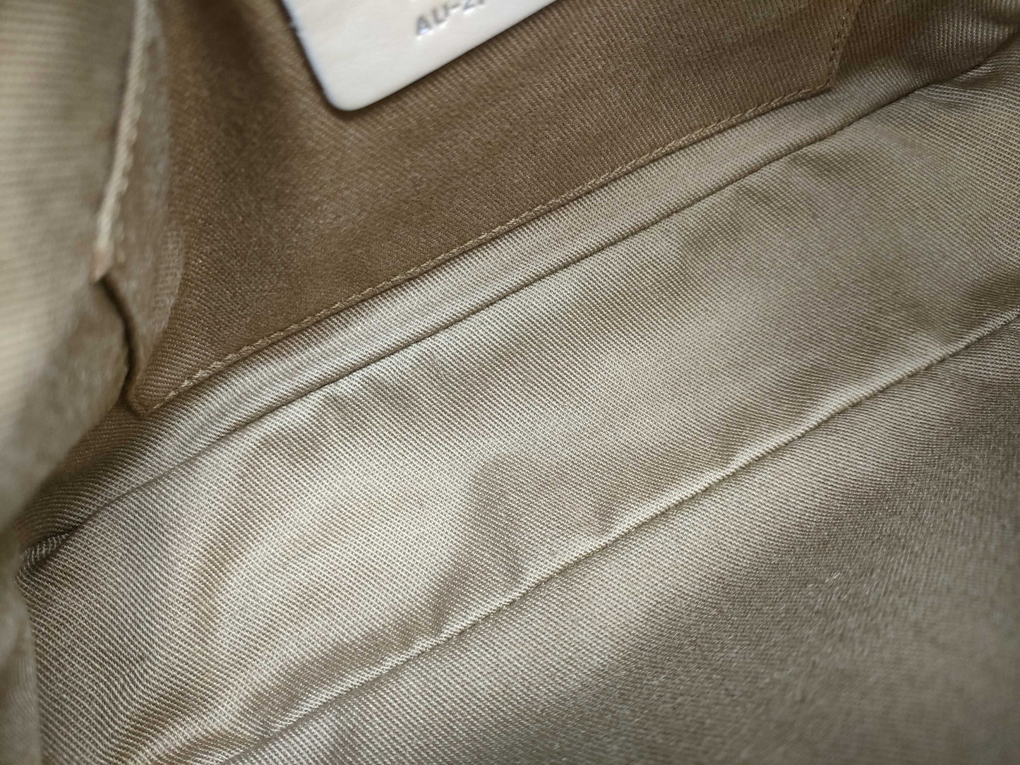 Salvatore Ferragamo Gancini Shoulder Bag/Handbag