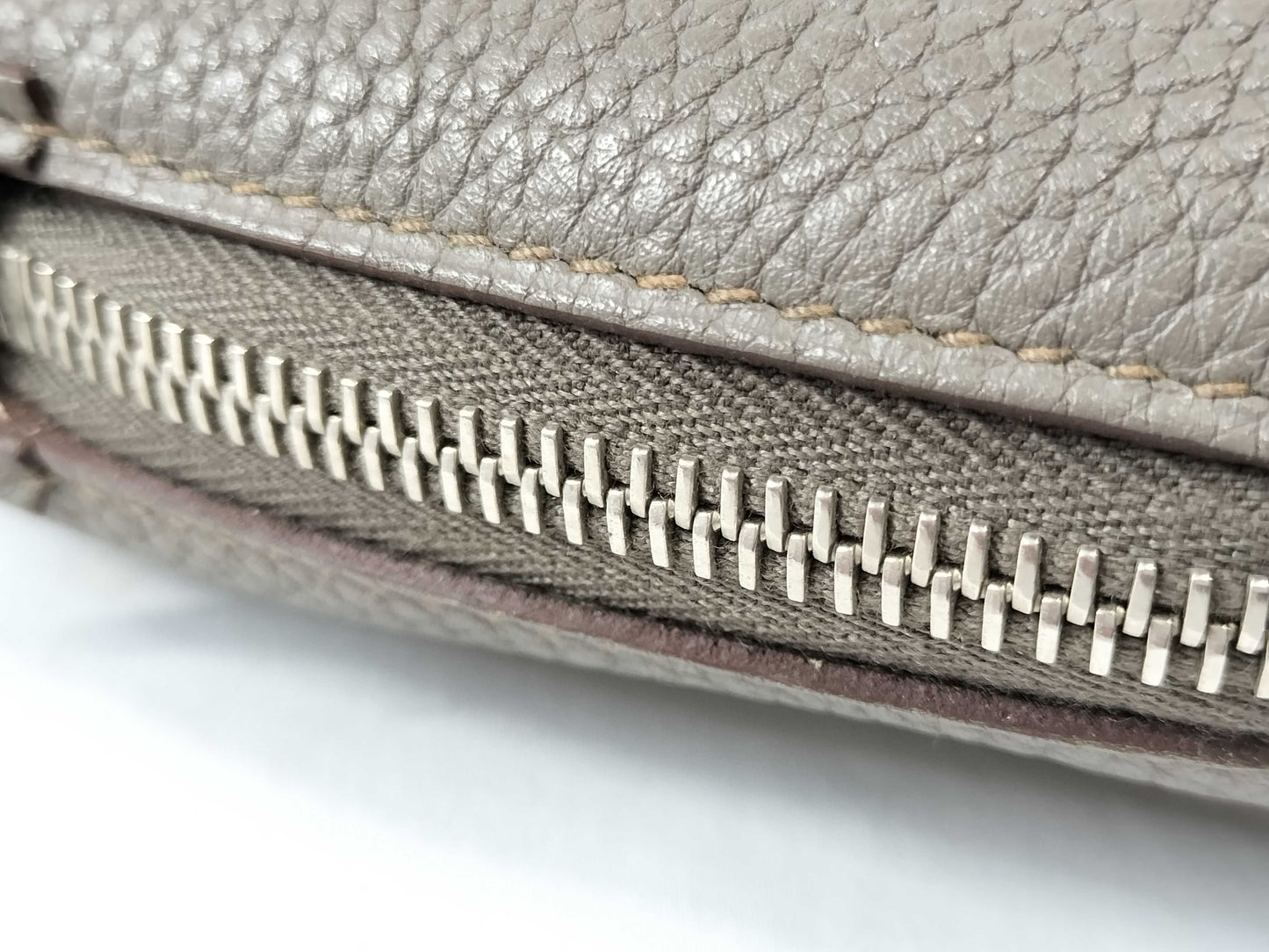 HERMES Victoria 40 handbag