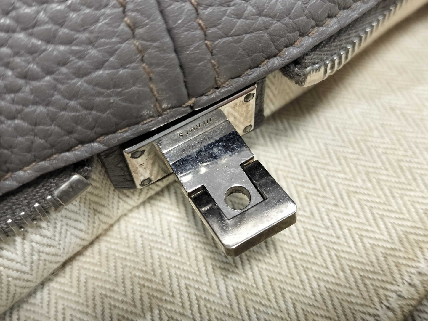 HERMES Victoria 40 handbag