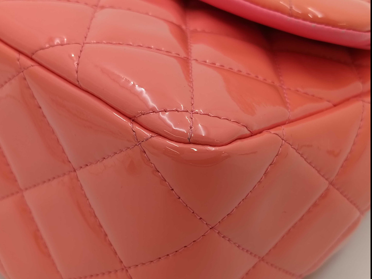 CHANEL No. 21 Enamel Matelasse Pink Shoulder Bag