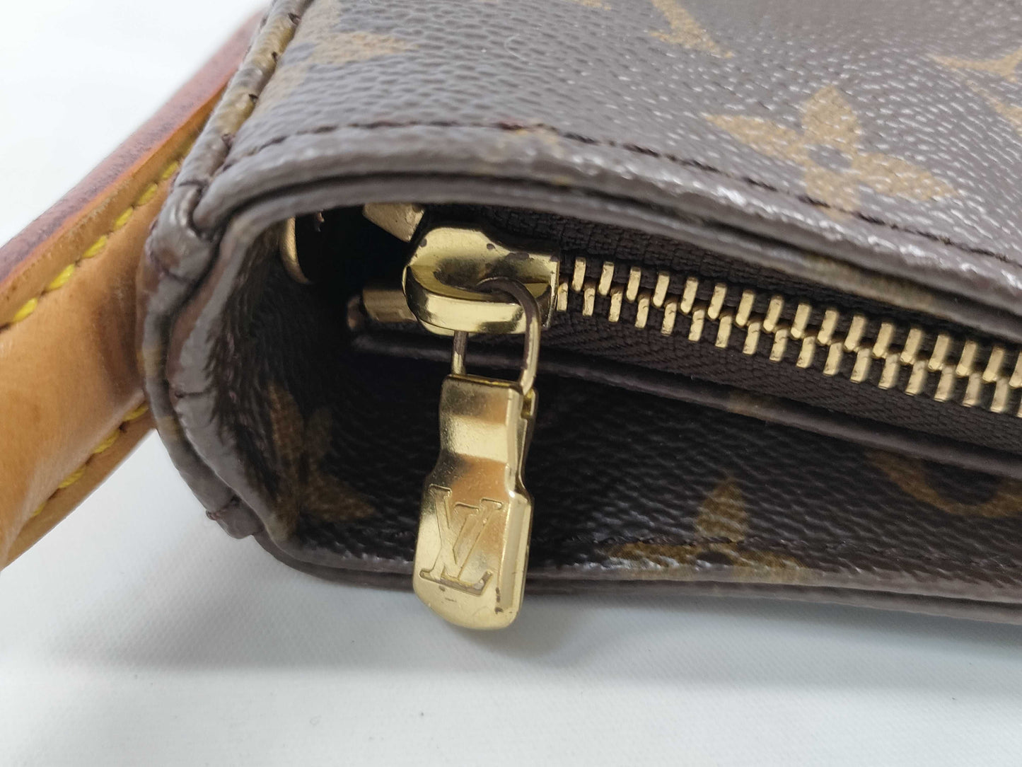 LOUIS VUITTON MI0040 Monogram M51145 Looping GM Tote Bag