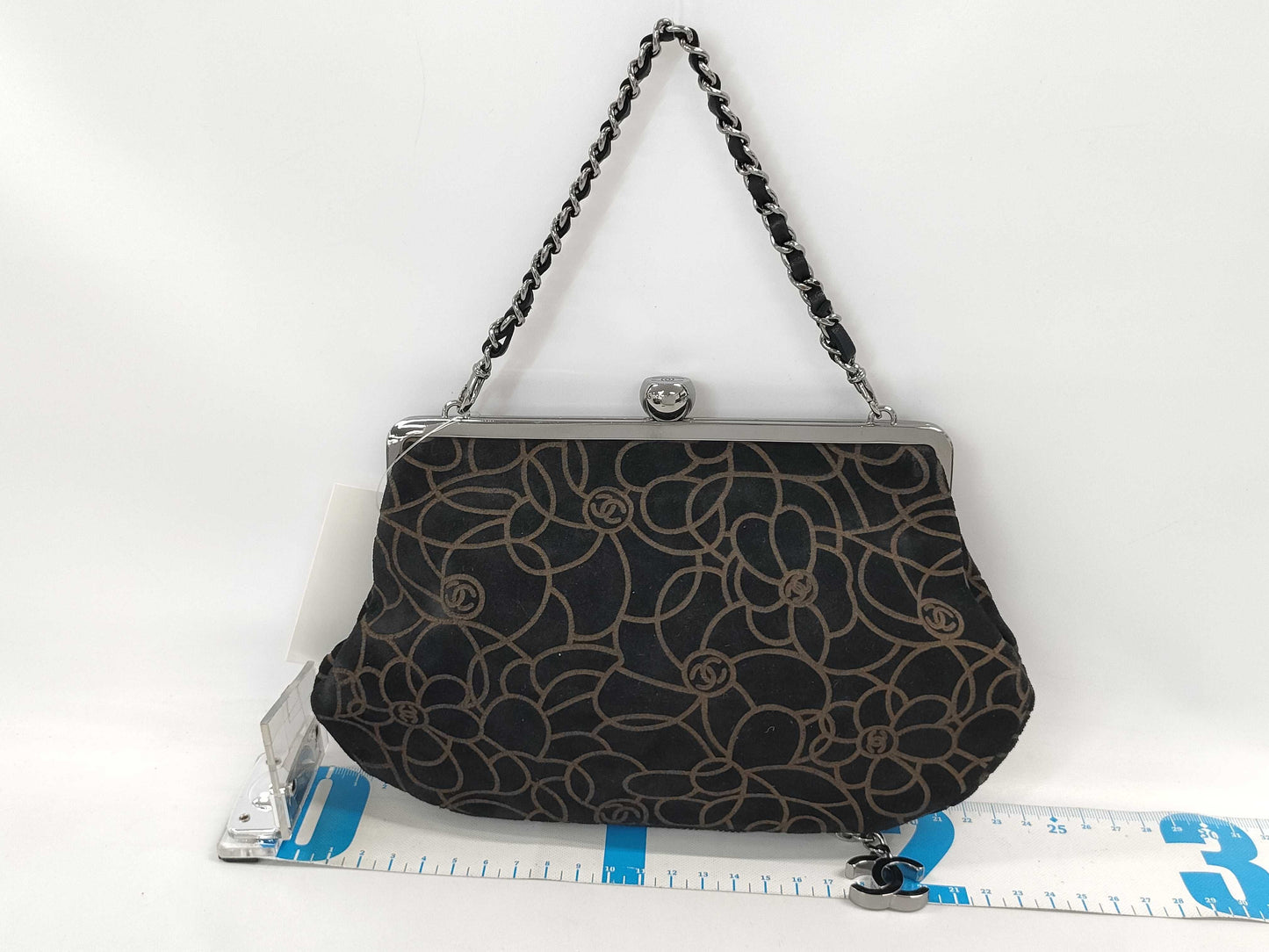 CHANEL Clasp Chain Camellia Handbag