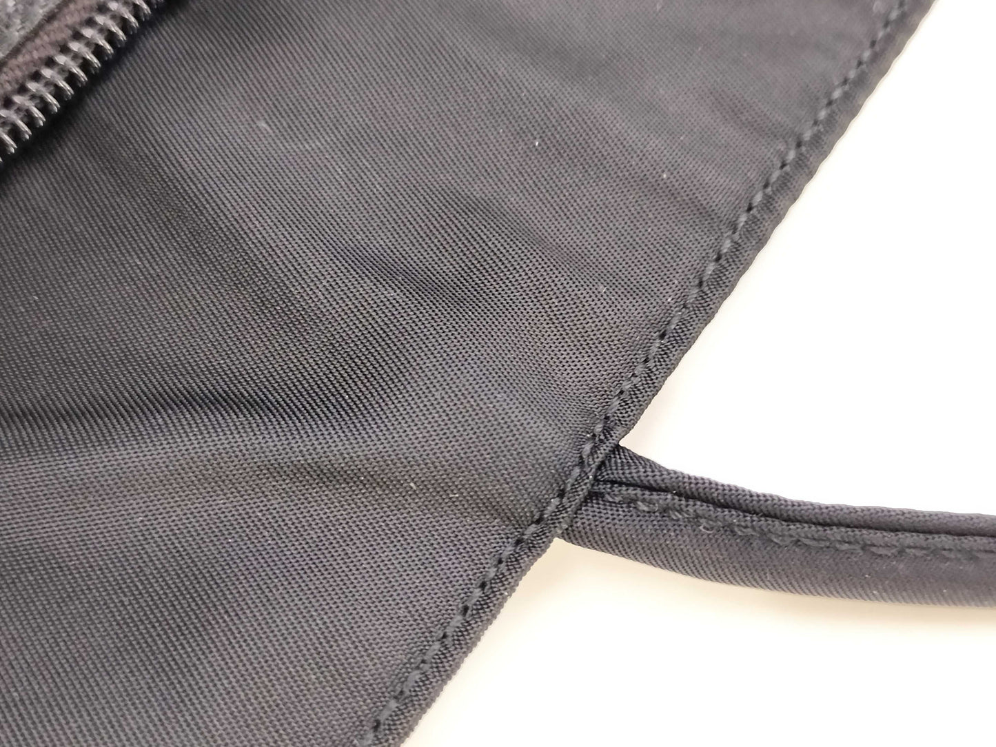 PRADA nylon handbag/black/with sticker/handbag
