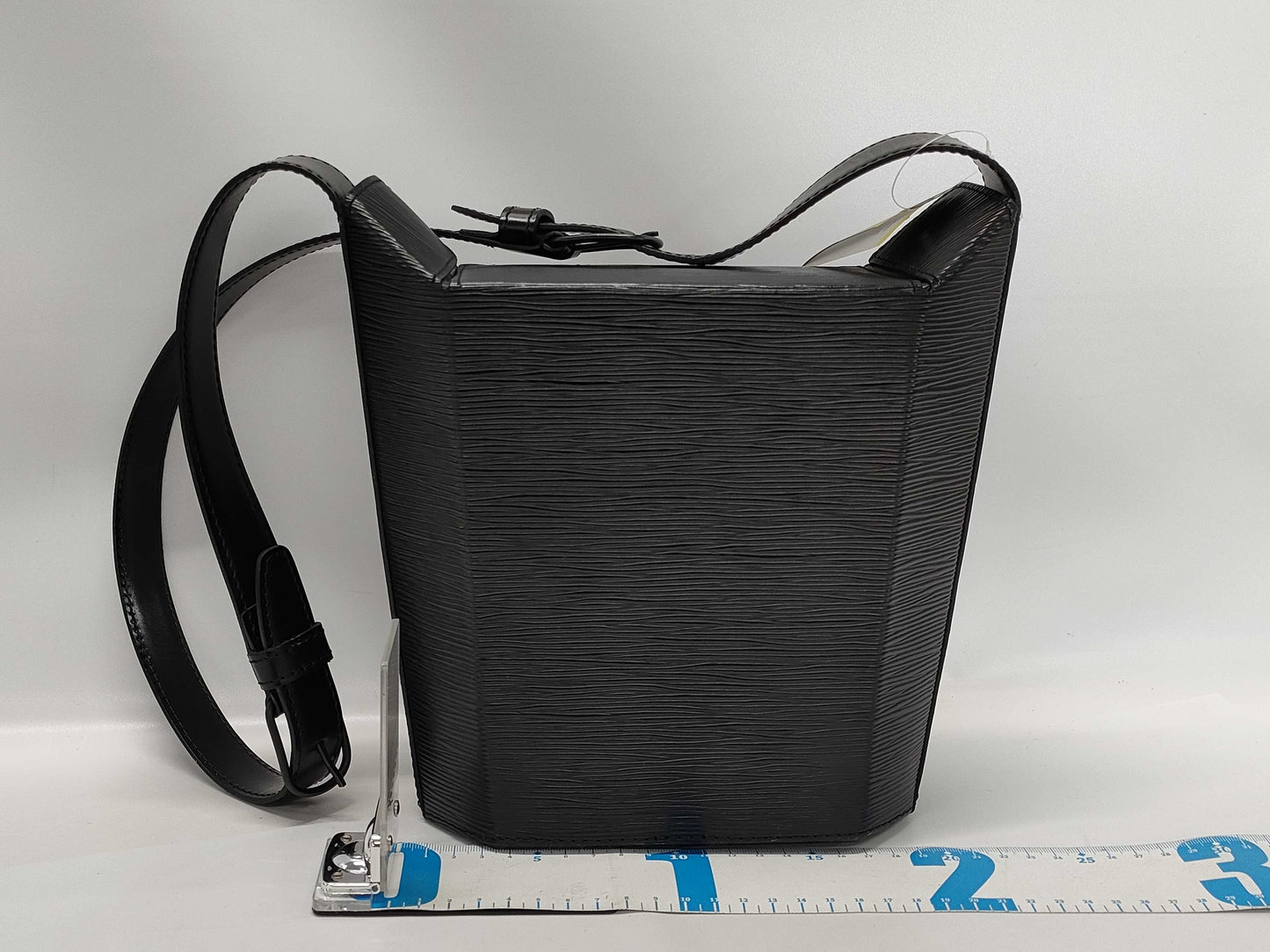 LOUIS VUITTON Epi Sacsou Shoulder Bag