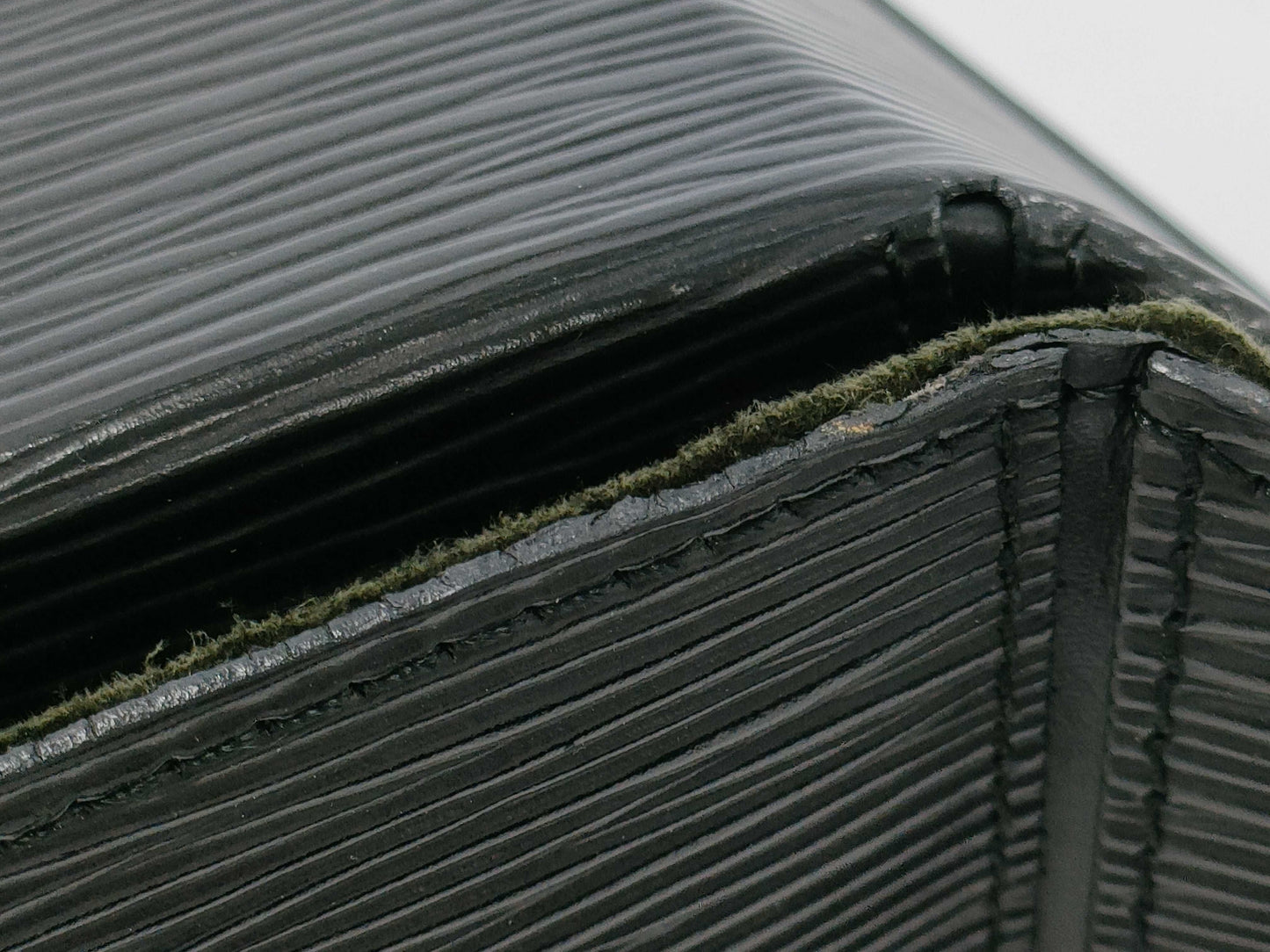 LOUIS VUITTON Epi Sacsou Shoulder Bag