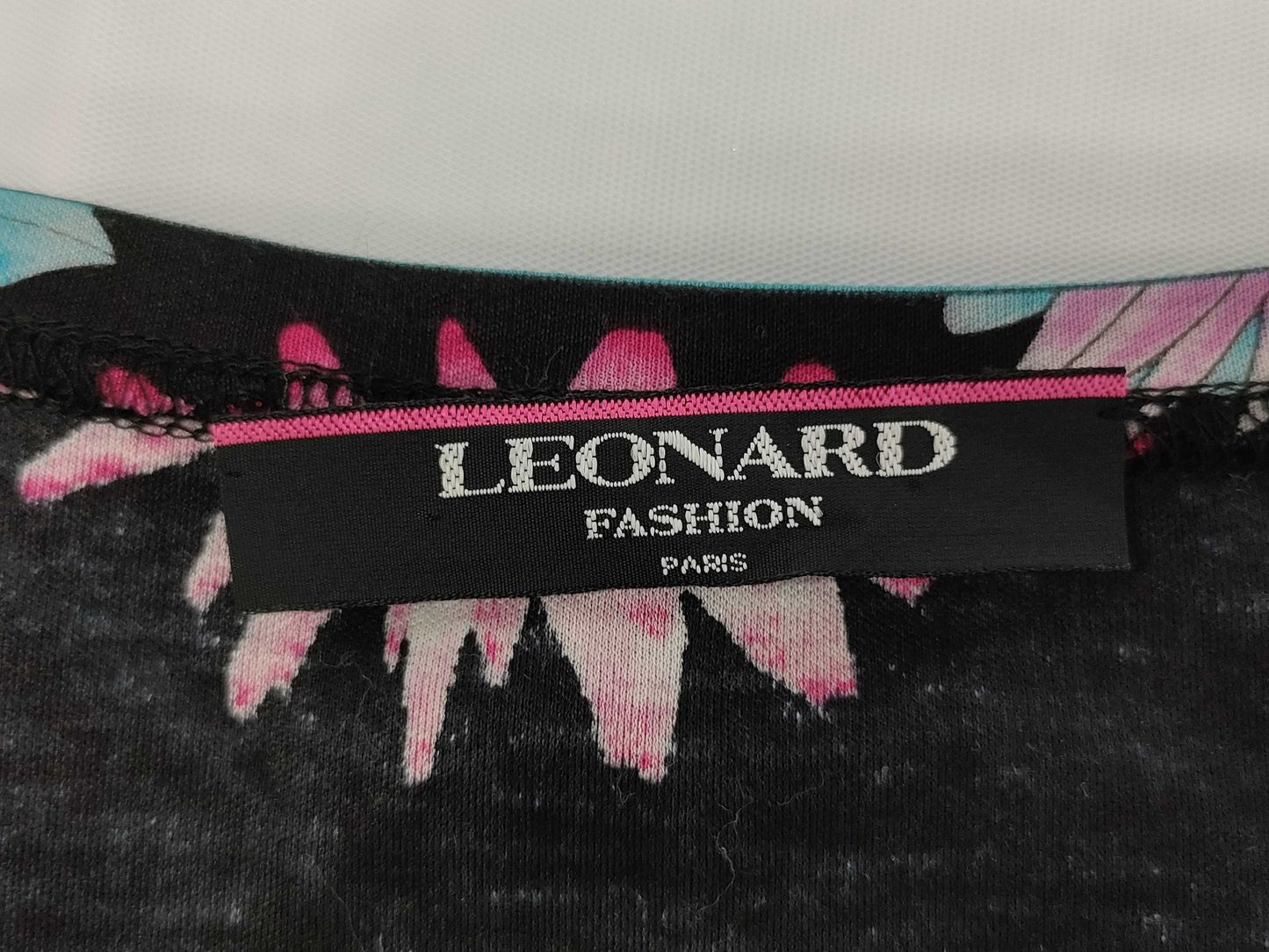 LEONARD Short Sleeve Black Top