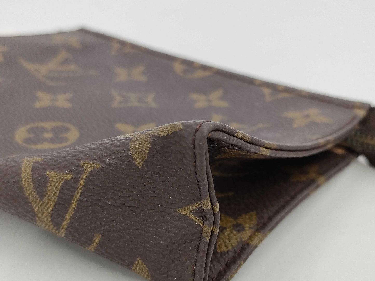 LOUIS VUITTON Monogram Pouch Pouch