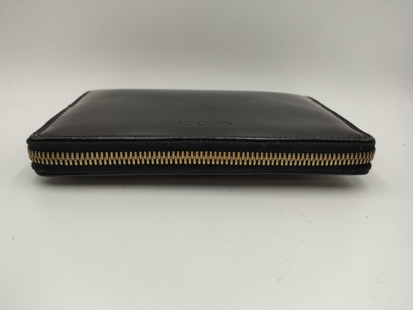 GUCCI Bamboo Round Enamel Wallet