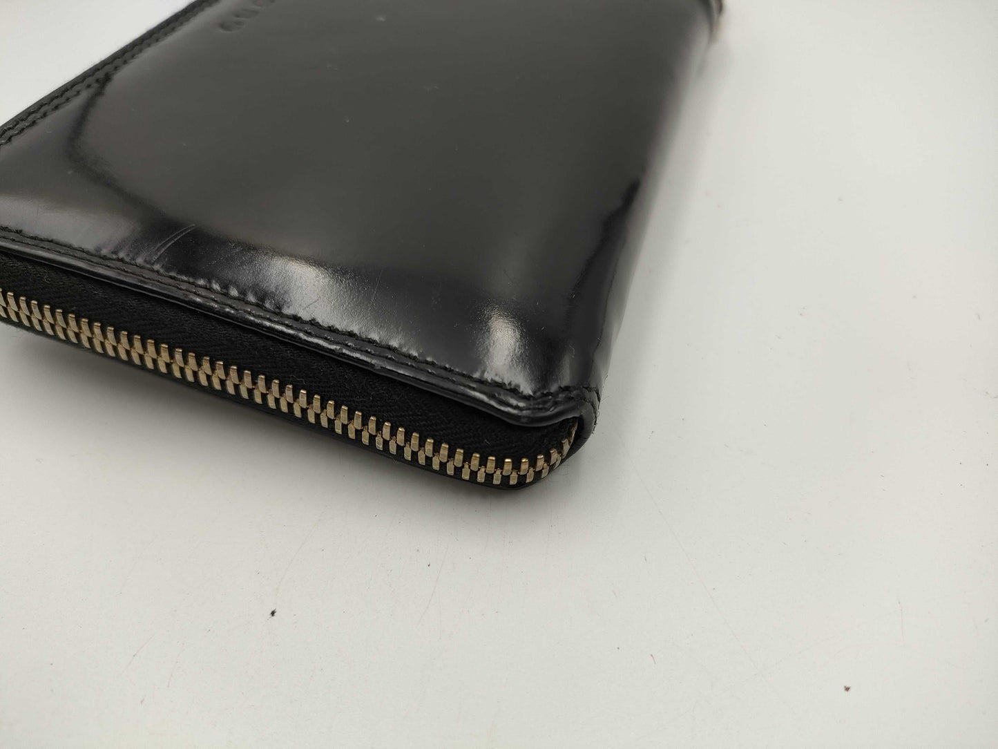 GUCCI Bamboo Round Enamel Wallet