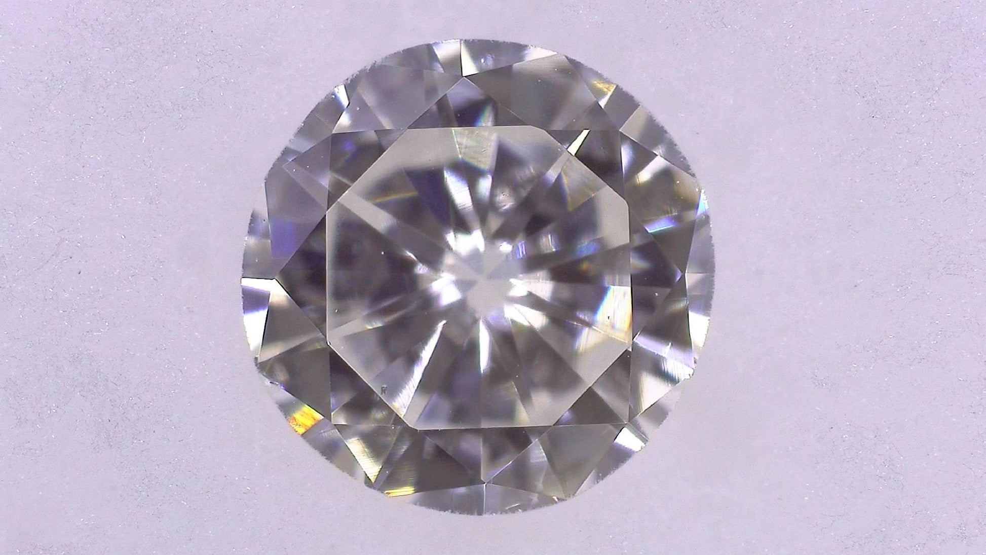 0.318ct I VS-2 POOR/GD/PR STRONG BLUE NATURAL 4.40-4.52X2.47mm Diamond Loose