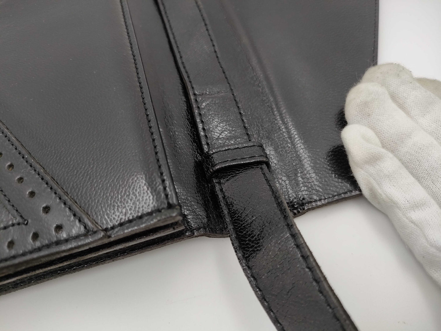 Yves Saint Laurent Vintage 2-Way Y-Stitch Leather Shoulder Bag
