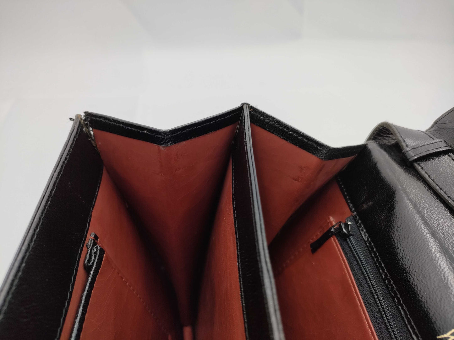 Yves Saint Laurent Vintage 2-Way Y-Stitch Leather Shoulder Bag