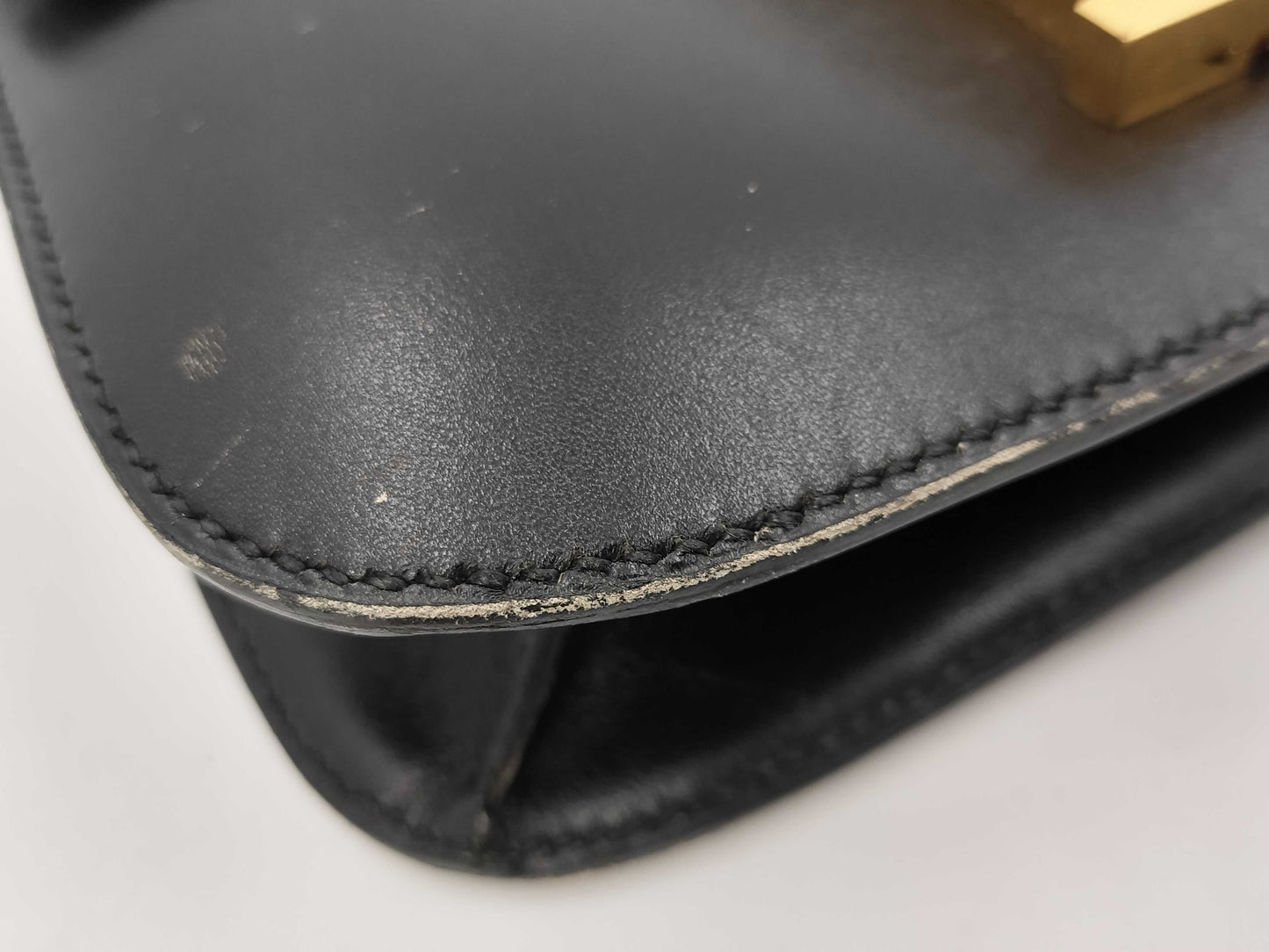 HERMES Constance 23cm Shoulder Bag